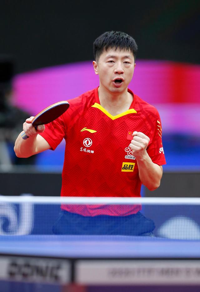 的乒乓球选 的乒乓球选