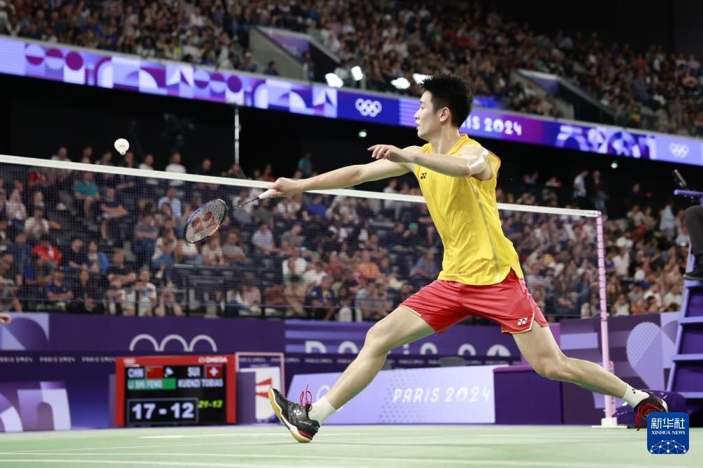 贡献突出 贡献突出